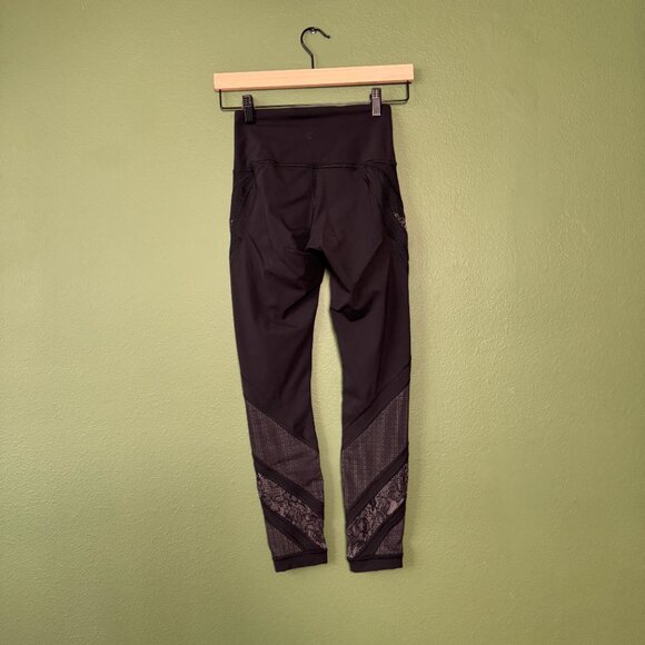Lululemon Wunder Under High-Rise Tight 25" *Lace Size 4 - Picture 4 of 7